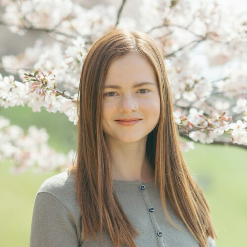 Jess-Headshot